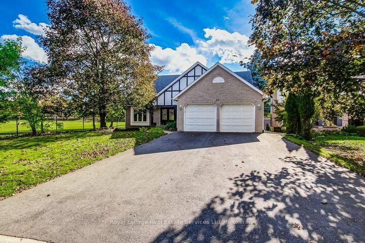 Property Photo:  22 Daffodil Crescent  ON L9K 1C8 
