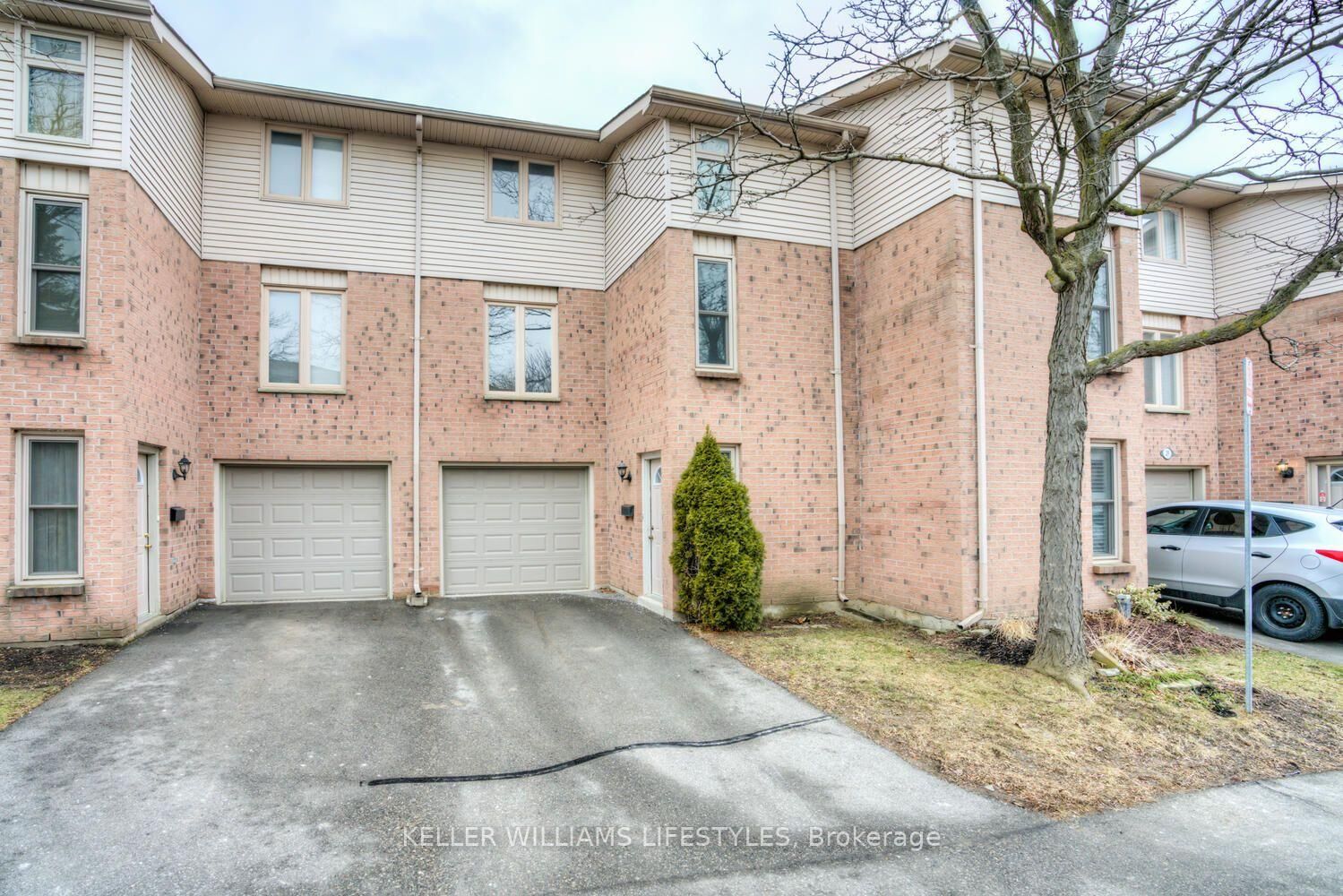 Property Photo:  1855 Aldersbrook Road 24  ON N6G 4R4 