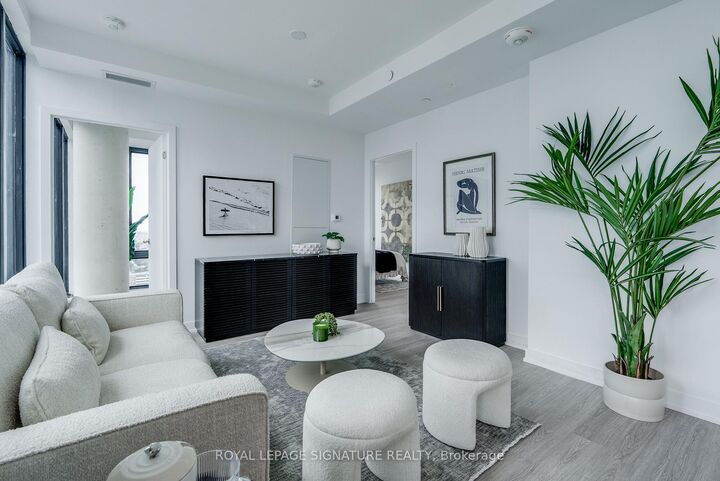 Property Photo: 47 Mutual Street 3205 ON M5B 0C6