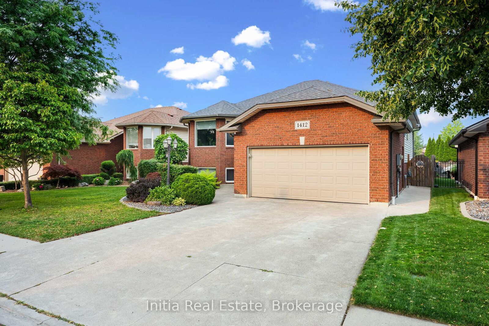 Property Photo:  1412 Katella Avenue  ON N8P 1R4 