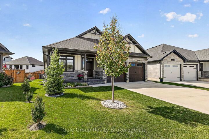 Property Photo:  3 Evergreen Court  ON N4G 0K1 