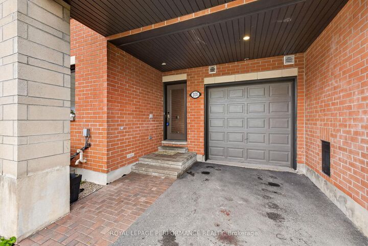 Property Photo:  105 Chaperal Private  ON K4A 0Y2 