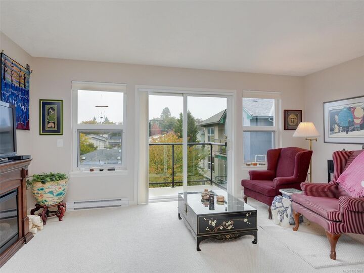 Property Photo: 1485 Garnet Rd #316 BC V8P 5T5