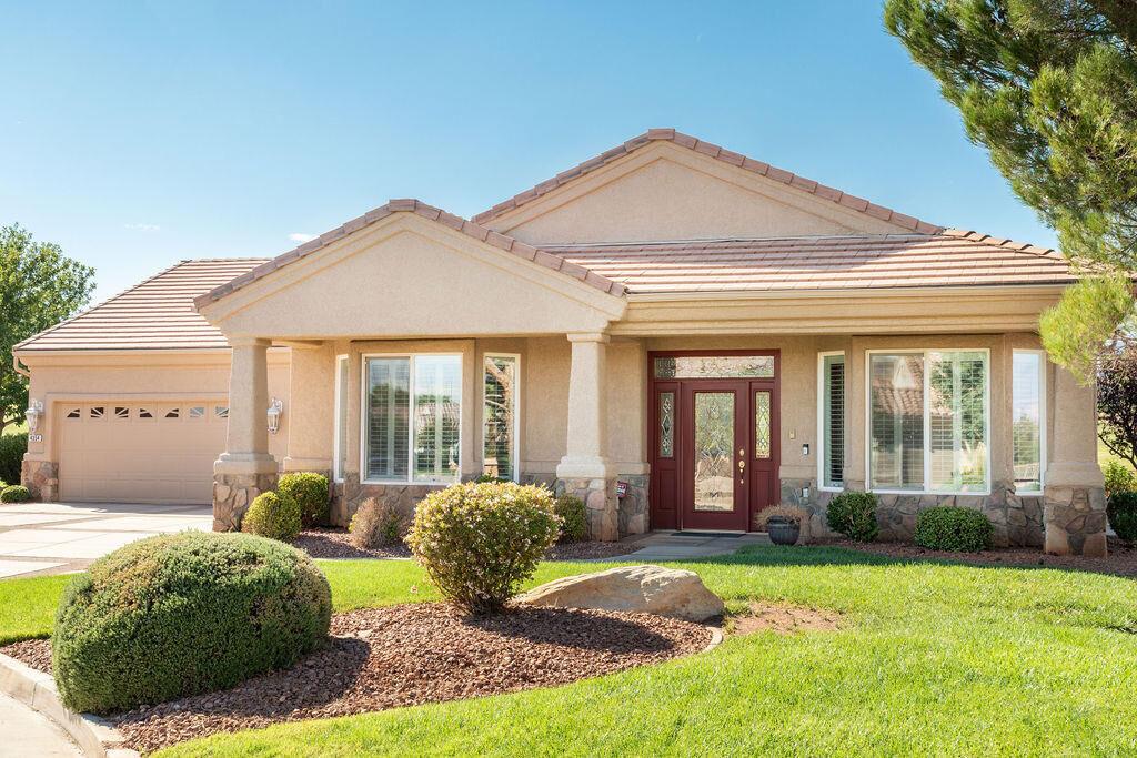 Property Photo:  4354 Round Hill Circle Cir  UT 84790 