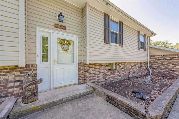 Property Photo:  157 Oak Hill Dr  PA 15541 
