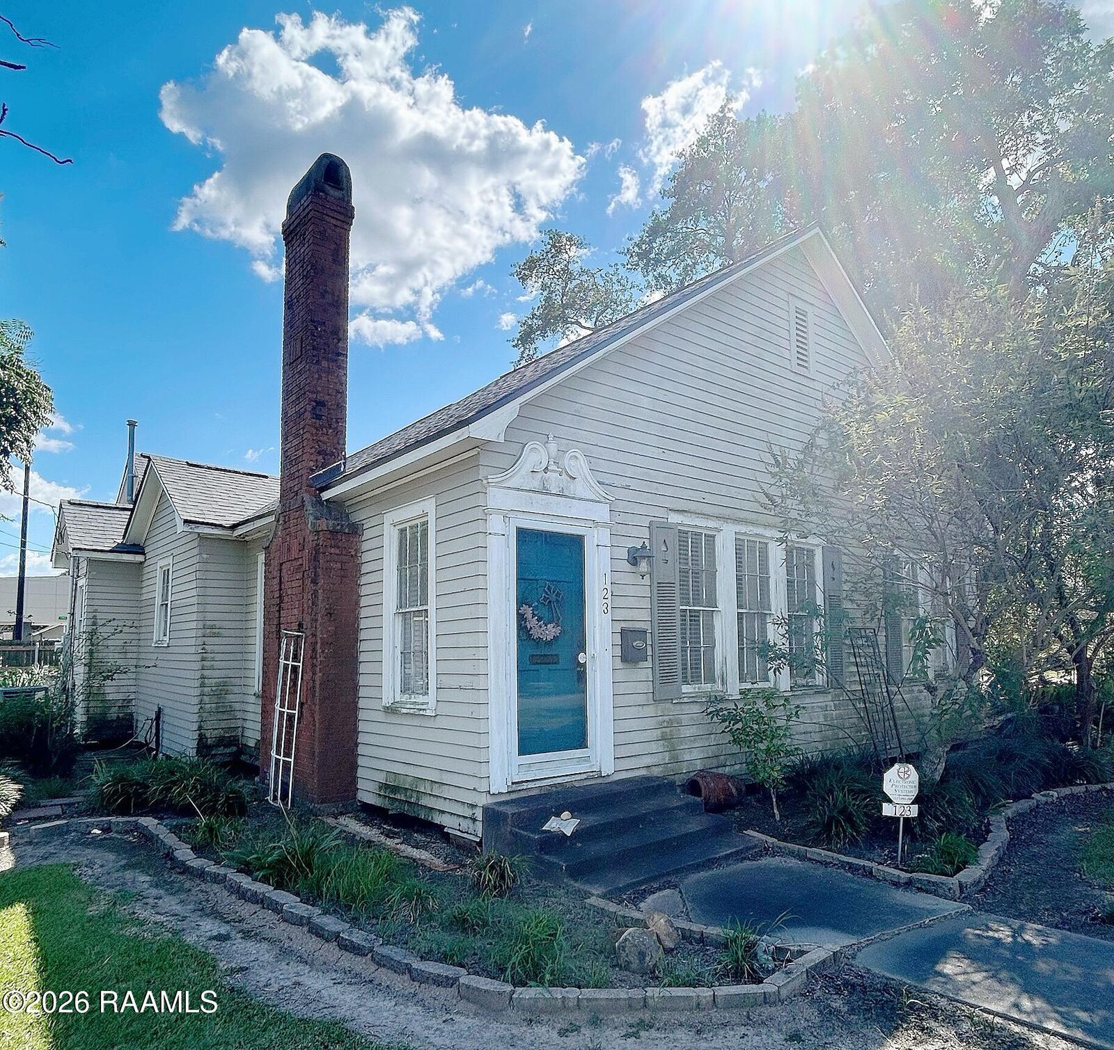 Property Photo:  123 W 14th Street  LA 70526 