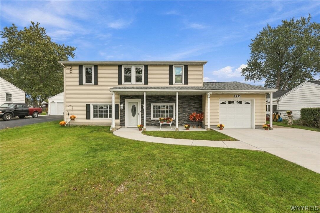 Property Photo: 6753 Sy Road NY 14304