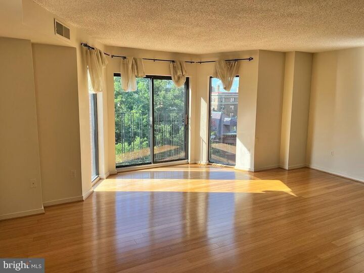 Property Photo: 2012 Wyoming Avenue NW 601 DC 20009