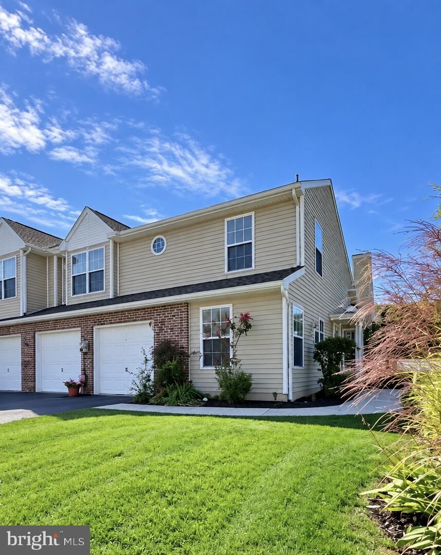 Property Photo: 1914 New Dawn Drive PA 17110