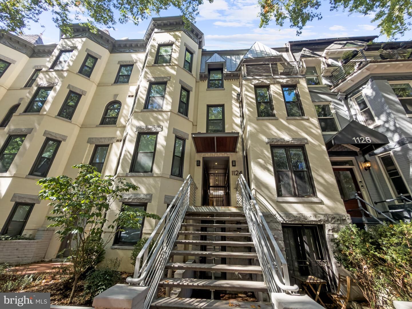 Property Photo:  1124 25th Street NW 203  DC 20037 