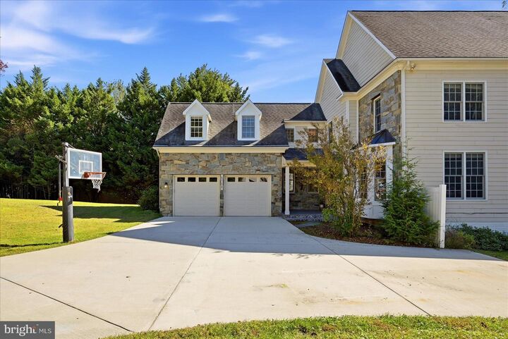 Property Photo:  8711 Seven Locks Road  MD 20817 