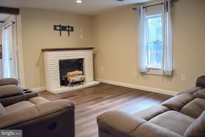 Property Photo: 3136 Pa-61 PA 17801