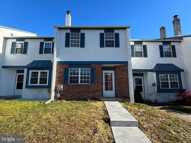 Property Photo: 3903 Walnut Ridge Ests Estate PA 19464