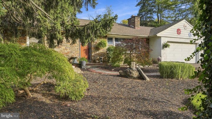 Property Photo:  1483 Easton Road  PA 18976 