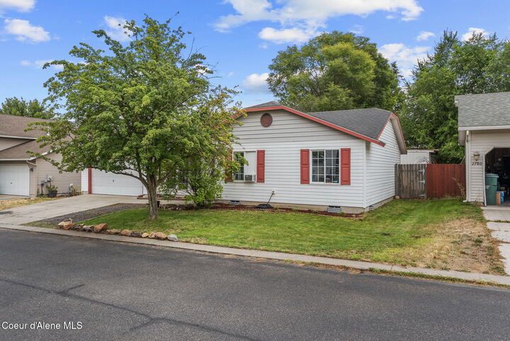 Property Photo:  2800 N Wickiup Dr  ID 83854 