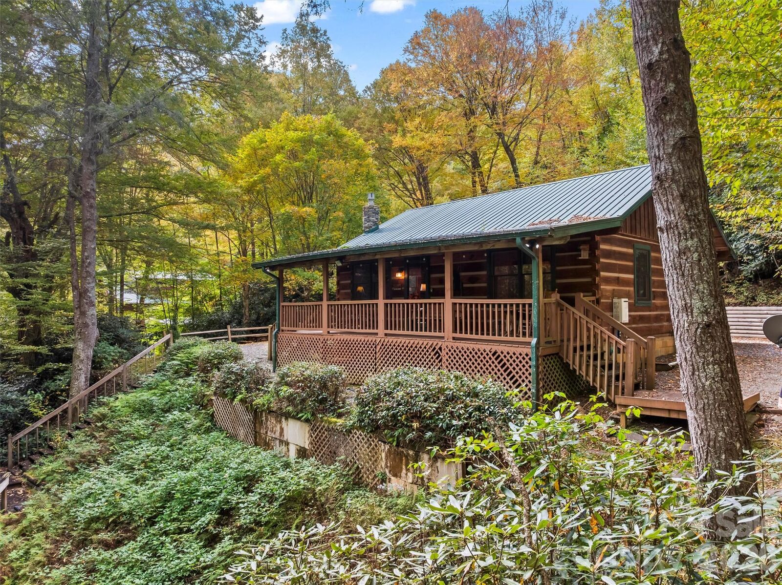 Property Photo:  758 Mashstomp Road  NC 28751 