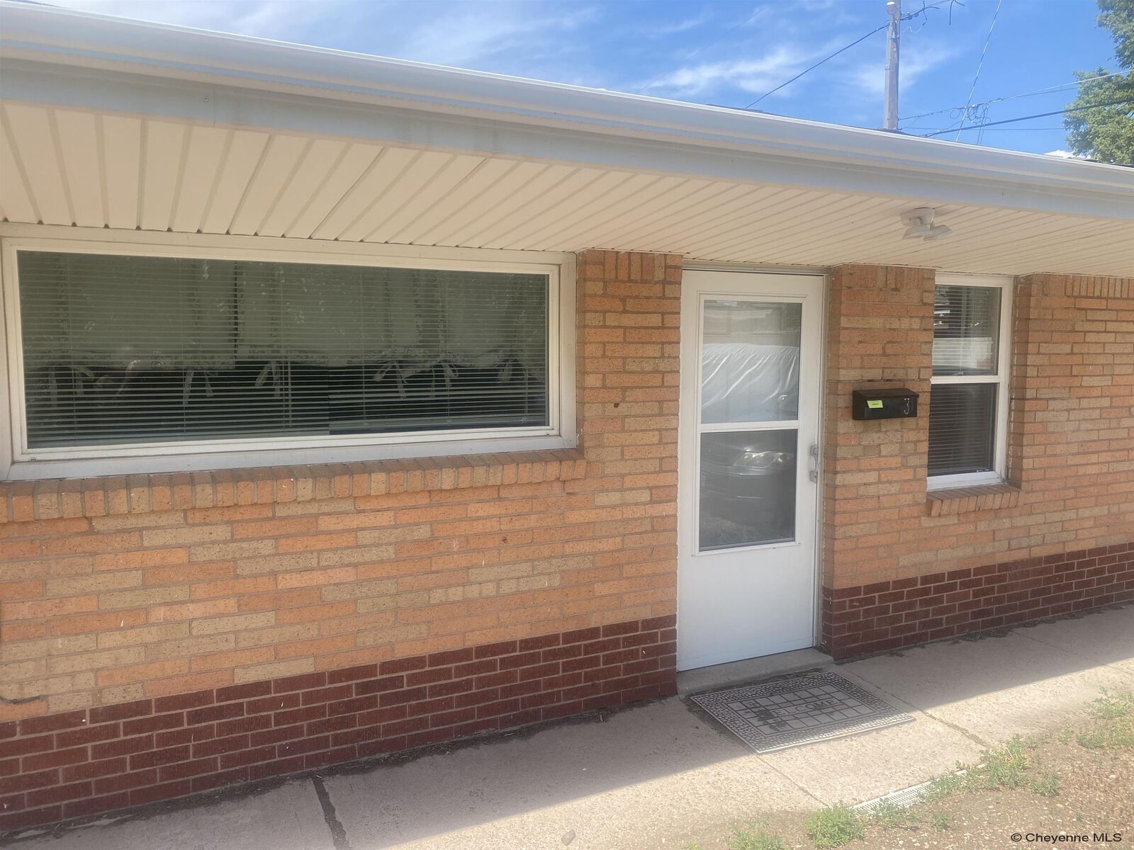 Property Photo: 1617 Converse Ave WY 82001
