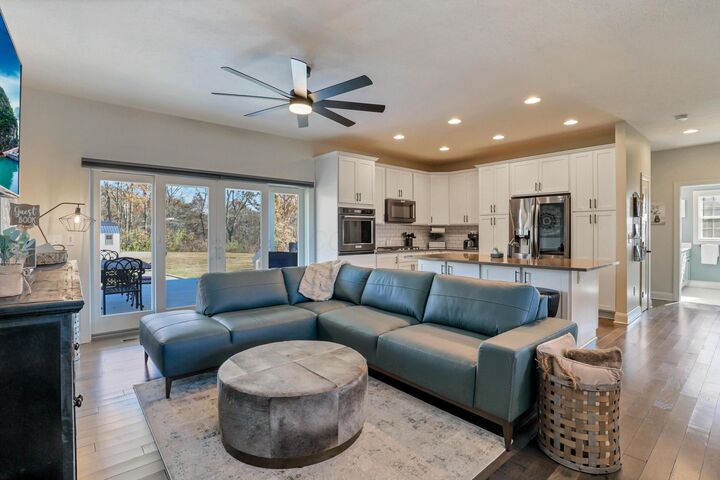 Property Photo:  37630 Price Road  OH 43138 