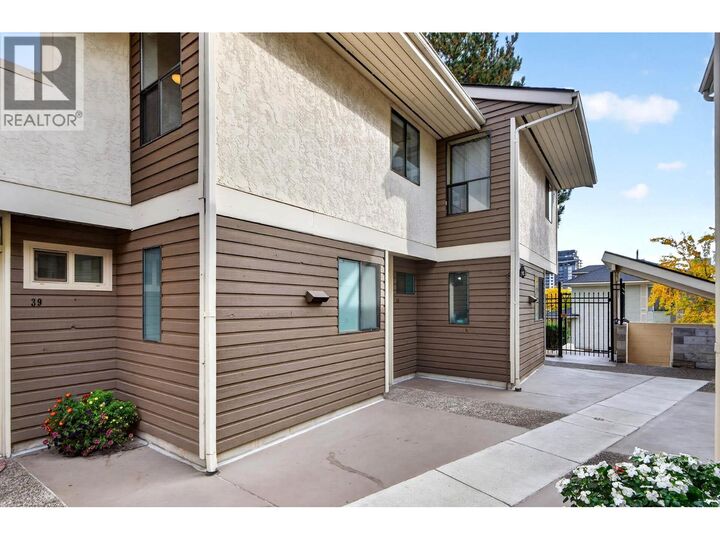 Property Photo:  145 Nicola Street 41  BC V2C 2P2 