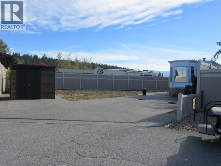 Photo de la propriété: 415 Commonwealth Road 321 BC V4V 1P4