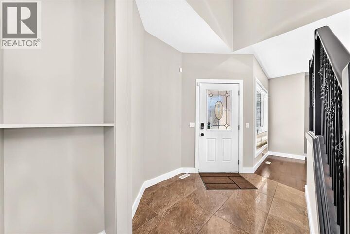 Property Photo:  255 Edgebrook Park Northwest  AB T3A 5T7 