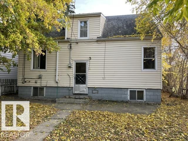 Property Photo: 8150 78 Av NW AB T6C 0N4