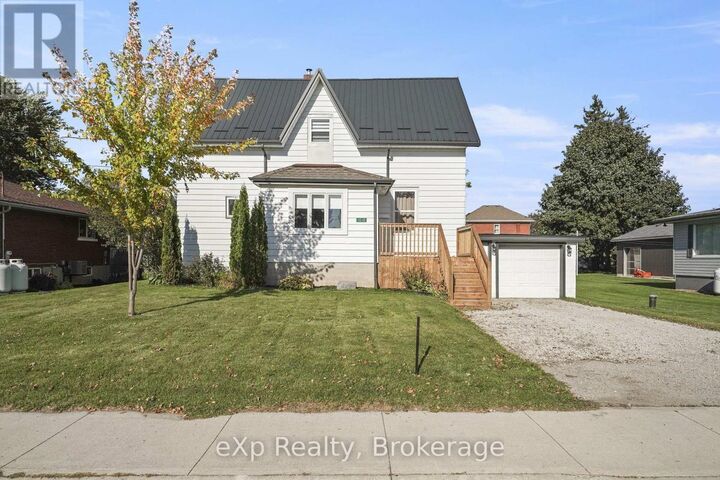 Property Photo:  44 Schade Street  ON N0K 1P0 