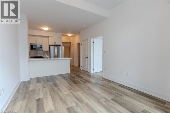 Property Photo:  470 Dundas Street East 1213  ON L8B 2A6 