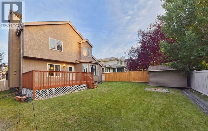 Property Photo:  131 Hawkstone Drive Northwest  AB T3G 3M4 