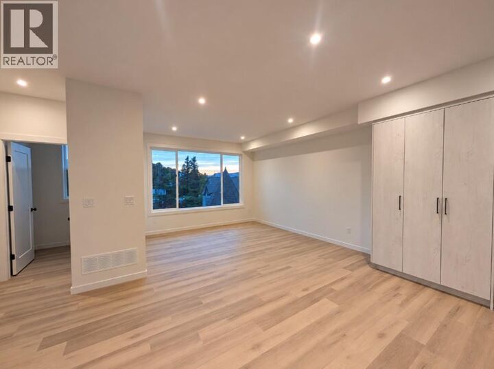 Property Photo:  3602 Pleasant Valley Road 2  BC V1T 4L6 