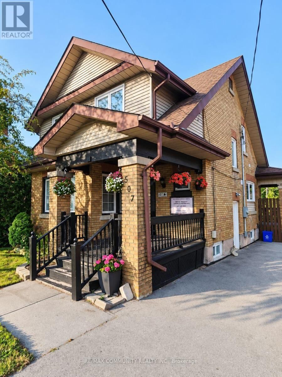 Property Photo:  507 Brock Street South Bsmt  ON L1N 4K8 