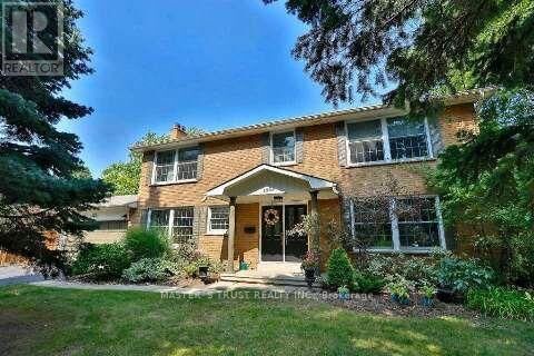 Property Photo:  1585 Crombie Road  ON L5J 4J1 