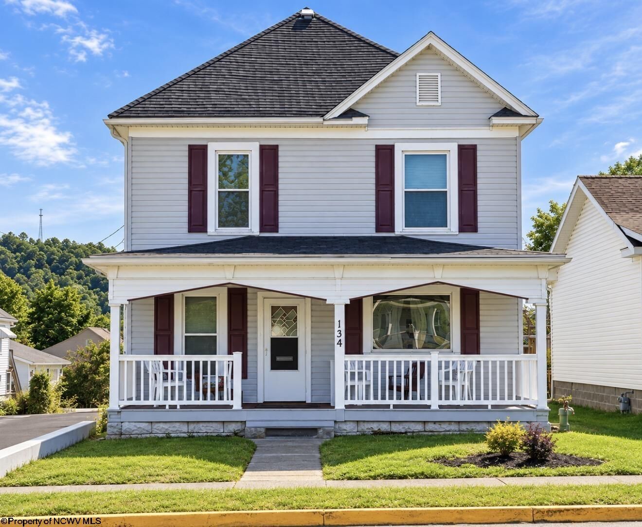 Property Photo: 134 Pennsylvania Avenue WV 26301