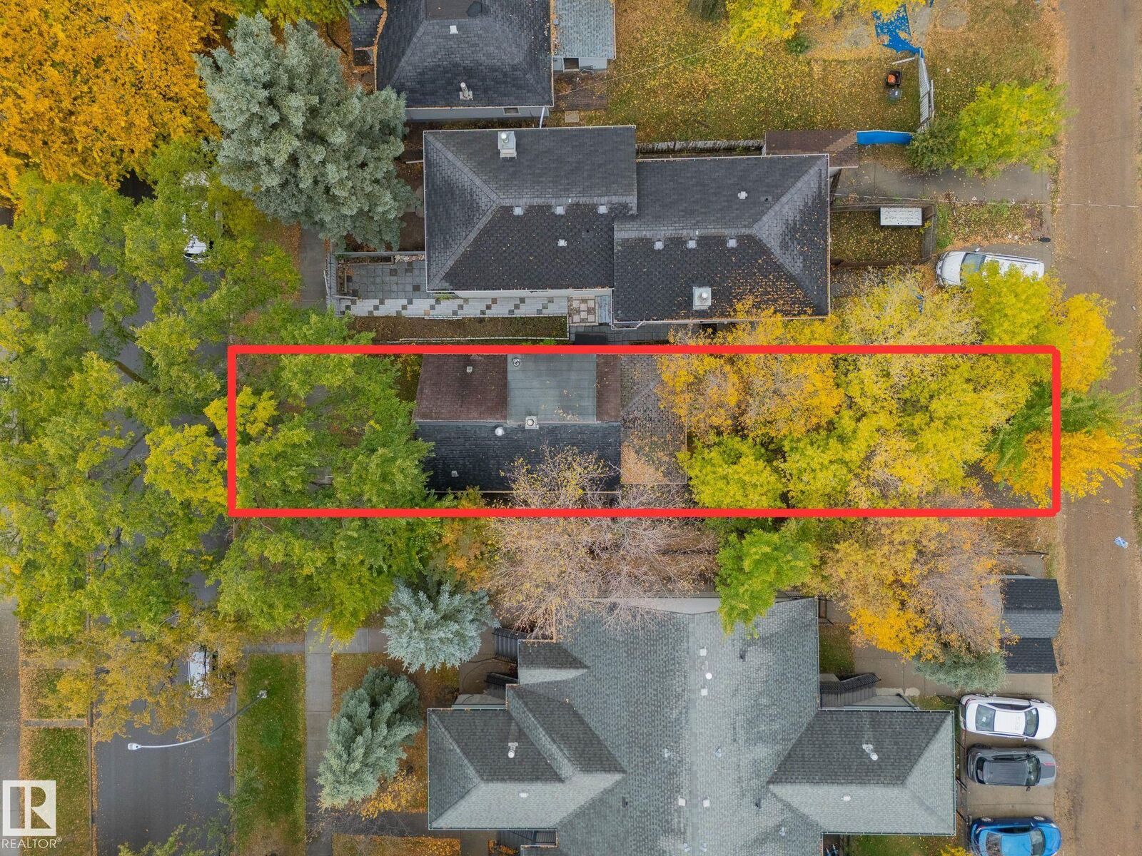 Property Photo: 11911 77 Street NW AB T5B 2G5