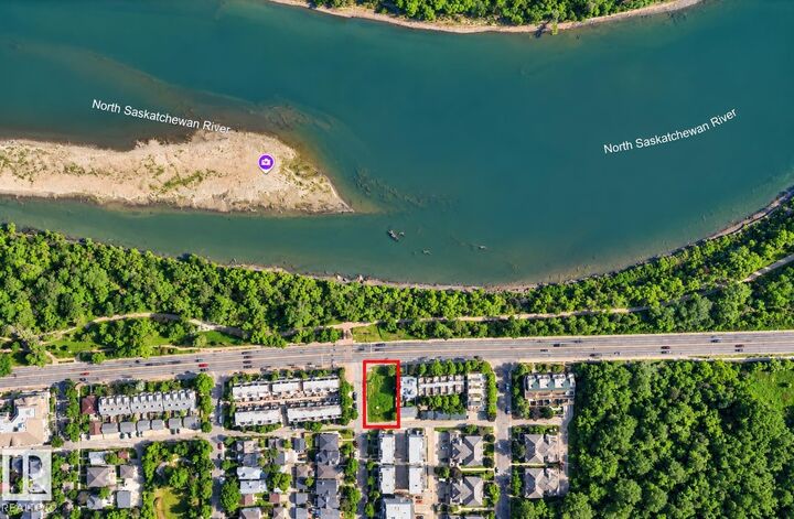 Property Photo:  9755 92 Street NW  AB T6C 2C4 