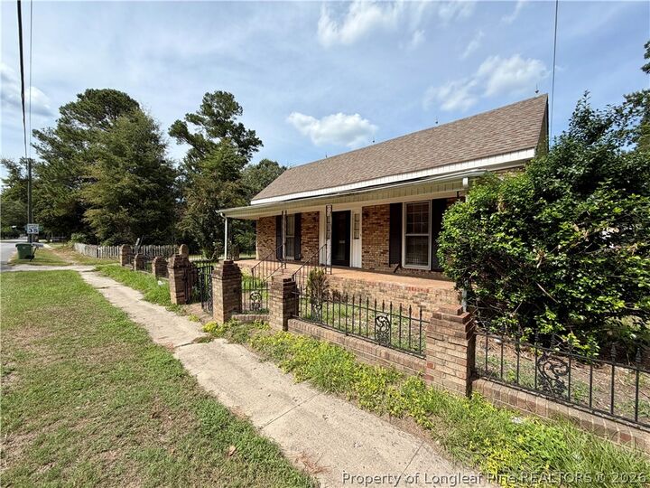 Property Photo: 603 74 Highway NC 28364