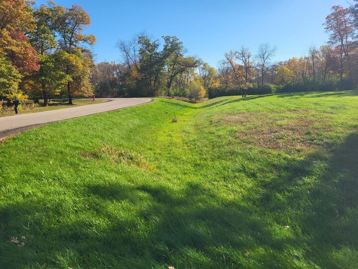 Property Photo:  813, 819 & 823 Thomas Drive NE  MN 56308 
