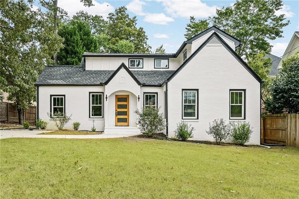 Property Photo:  525 Medlock Road  GA 30030 