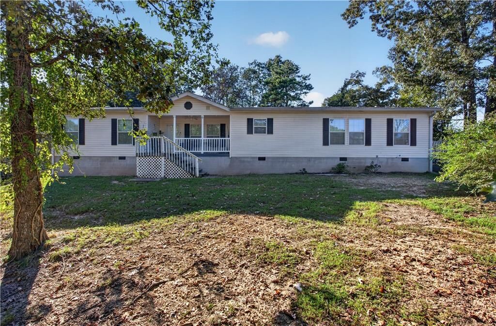 Property Photo: 403 Gravely Road SE GA 30701