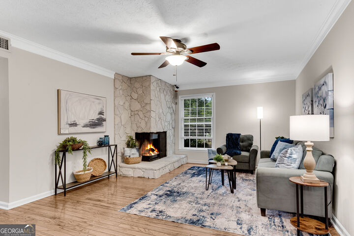 Property Photo: 6700 Roswell Road 15D GA 30328