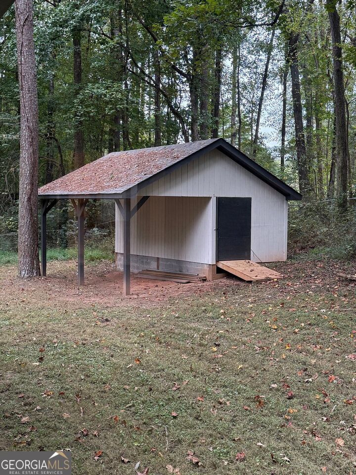 Property Photo:  5350 Hearn Road  GA 30294 