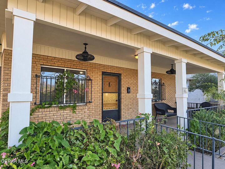 Property Photo:  811 Upson Drive  TX 79902 