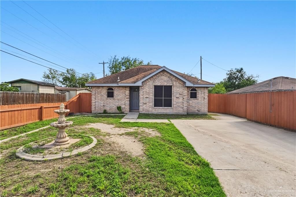 Property Photo: 312 S 23rd Avenue TX 78539