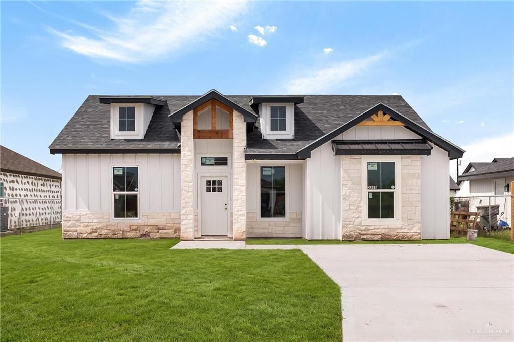 Property Photo: 2448 Via Roma TX 78596