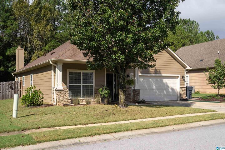 Property Photo:  268 Nottingham Drive  AL 35040 