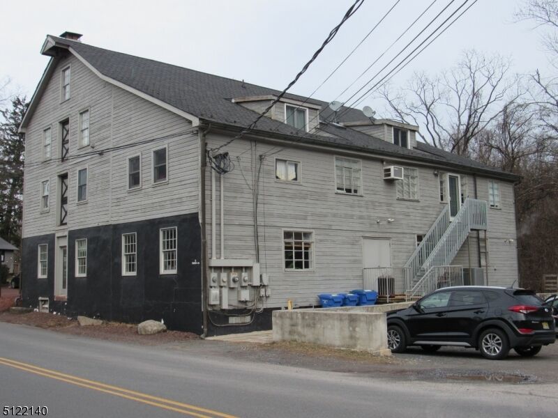 Property Photo:  15 Trenton Ave 1  NJ 08825 