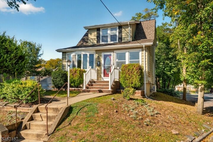 Property Photo:  50 Oakwood Ave  NJ 07003 