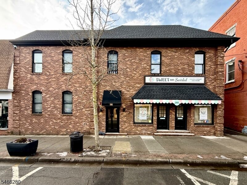 Property Photo:  196 Spring St 4  NJ 07860 