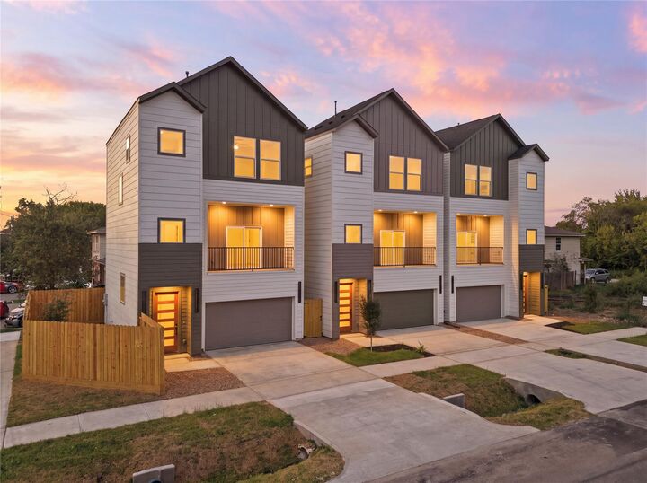 Property Photo:  4713 Branch Street  TX 77021 