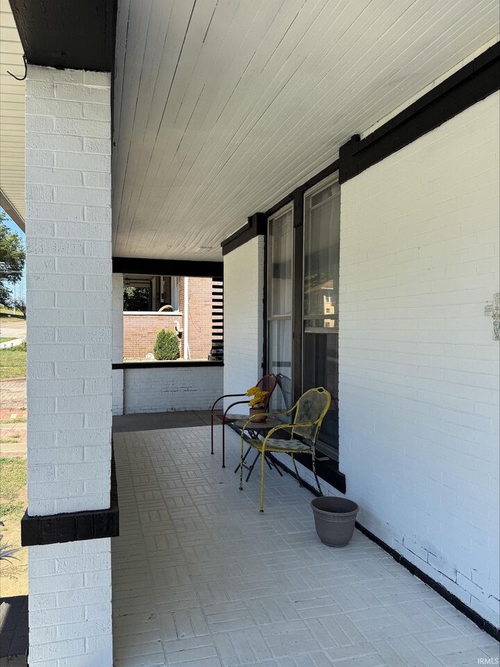 Property Photo:  415 N Geiger Street  IN 47542 
